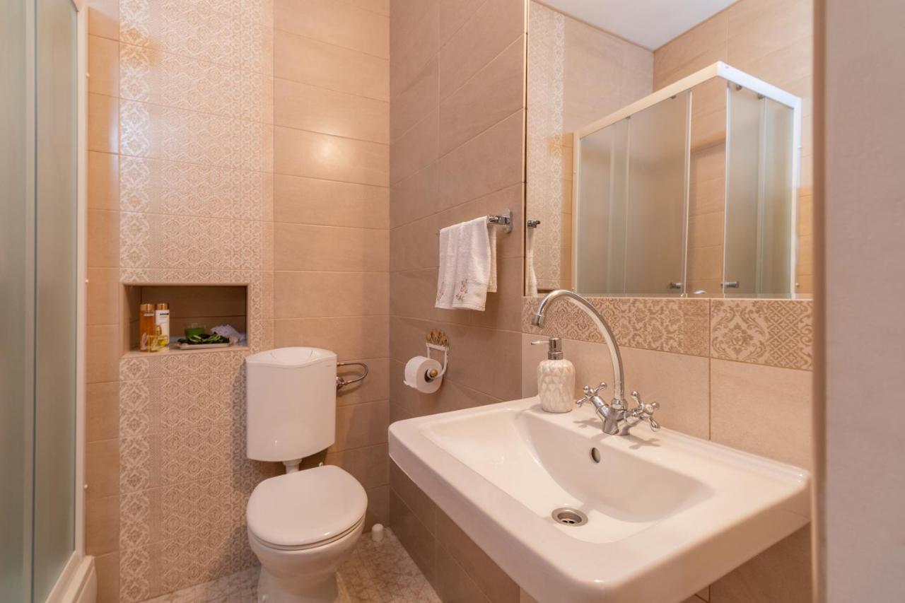 Apartment Tara Kastela Bagian luar foto